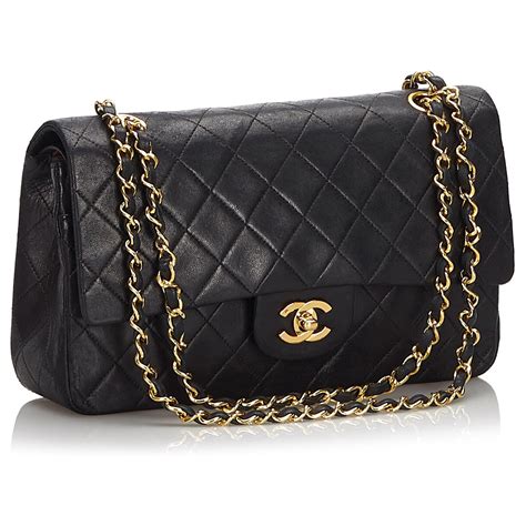 petit sac noir chanel|chanel boutique.